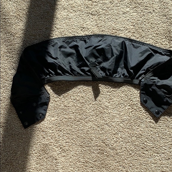 Burton Winter Jacket - Picture 13 of 16